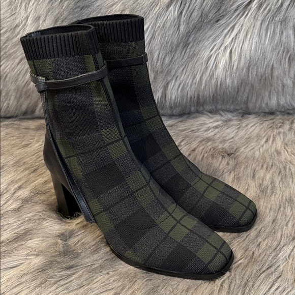 Cozy Island Stylish Black and Green Women's Ankle Boots Size 7 - Picture 8 of 9